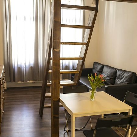 Freedom Rooms & Apartments Praga Exterior foto