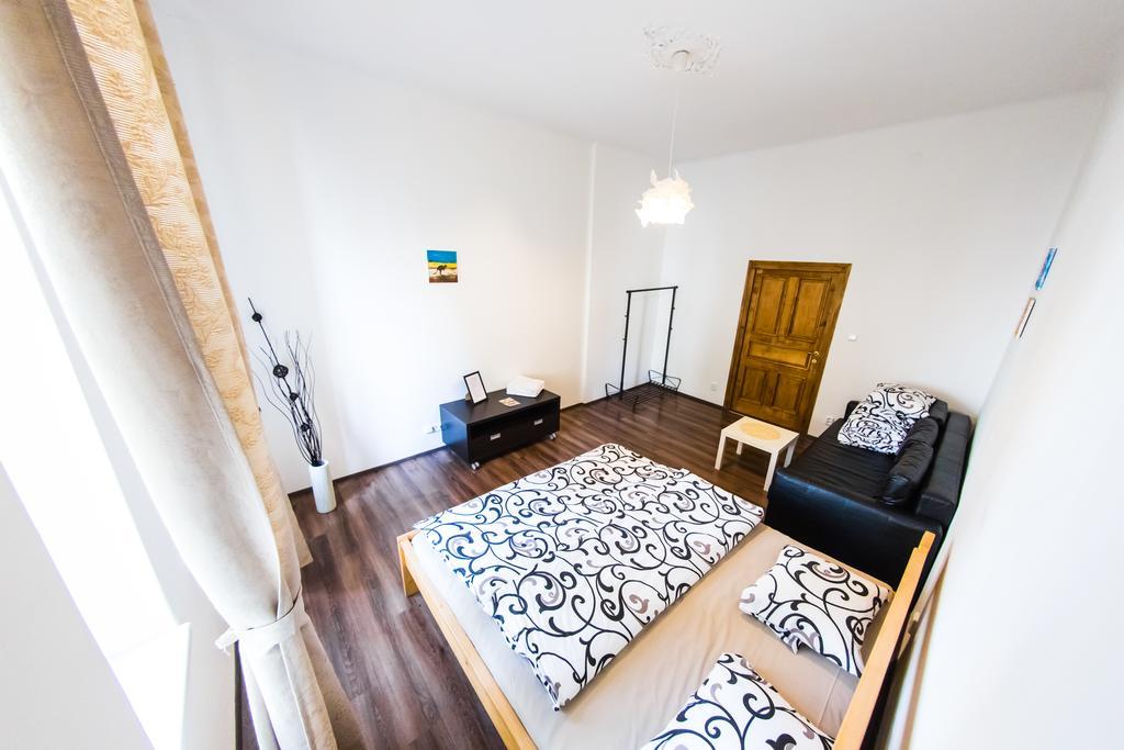 Freedom Rooms & Apartments Praga Exterior foto