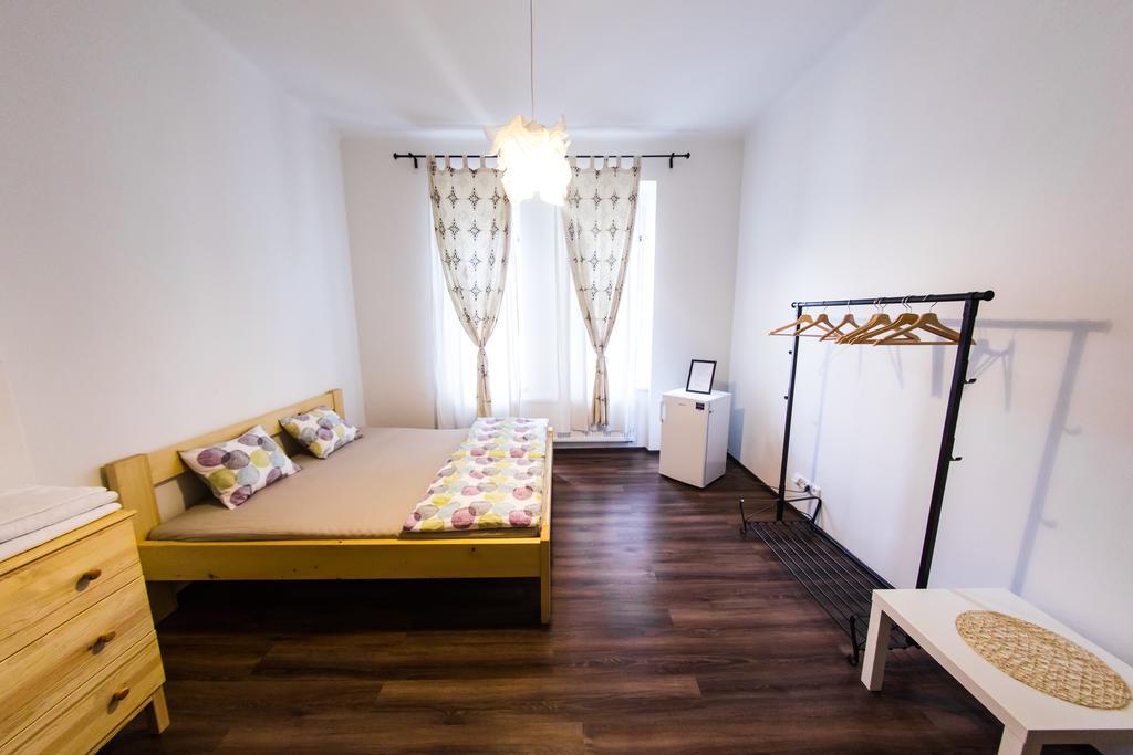 Freedom Rooms & Apartments Praga Exterior foto