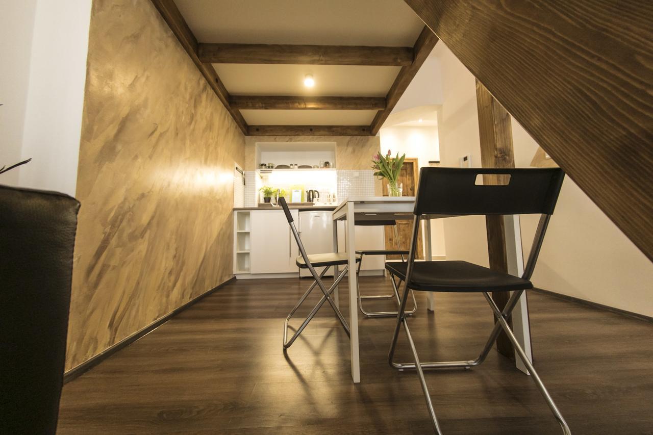 Freedom Rooms & Apartments Praga Exterior foto