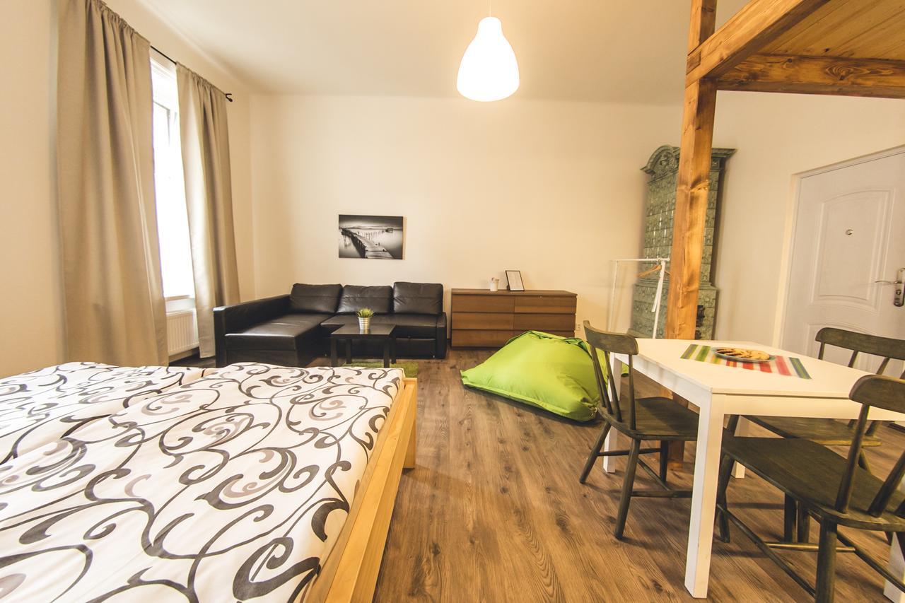 Freedom Rooms & Apartments Praga Quarto foto