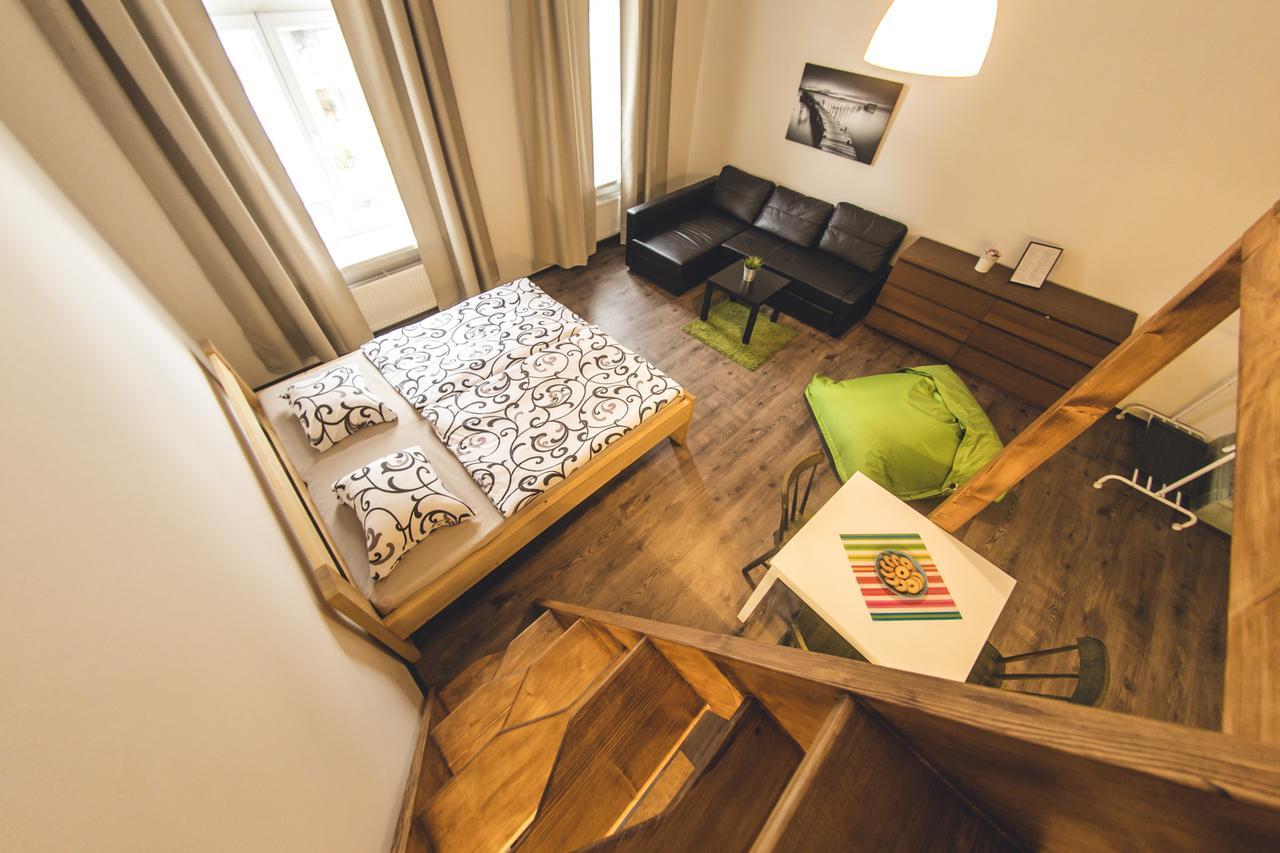Freedom Rooms & Apartments Praga Quarto foto